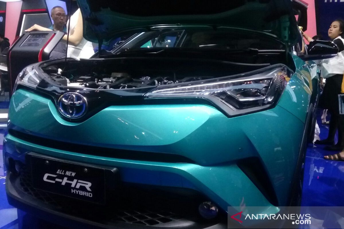 Toyota akan luncurkan satu lagi mobil hibrid tahun ini
