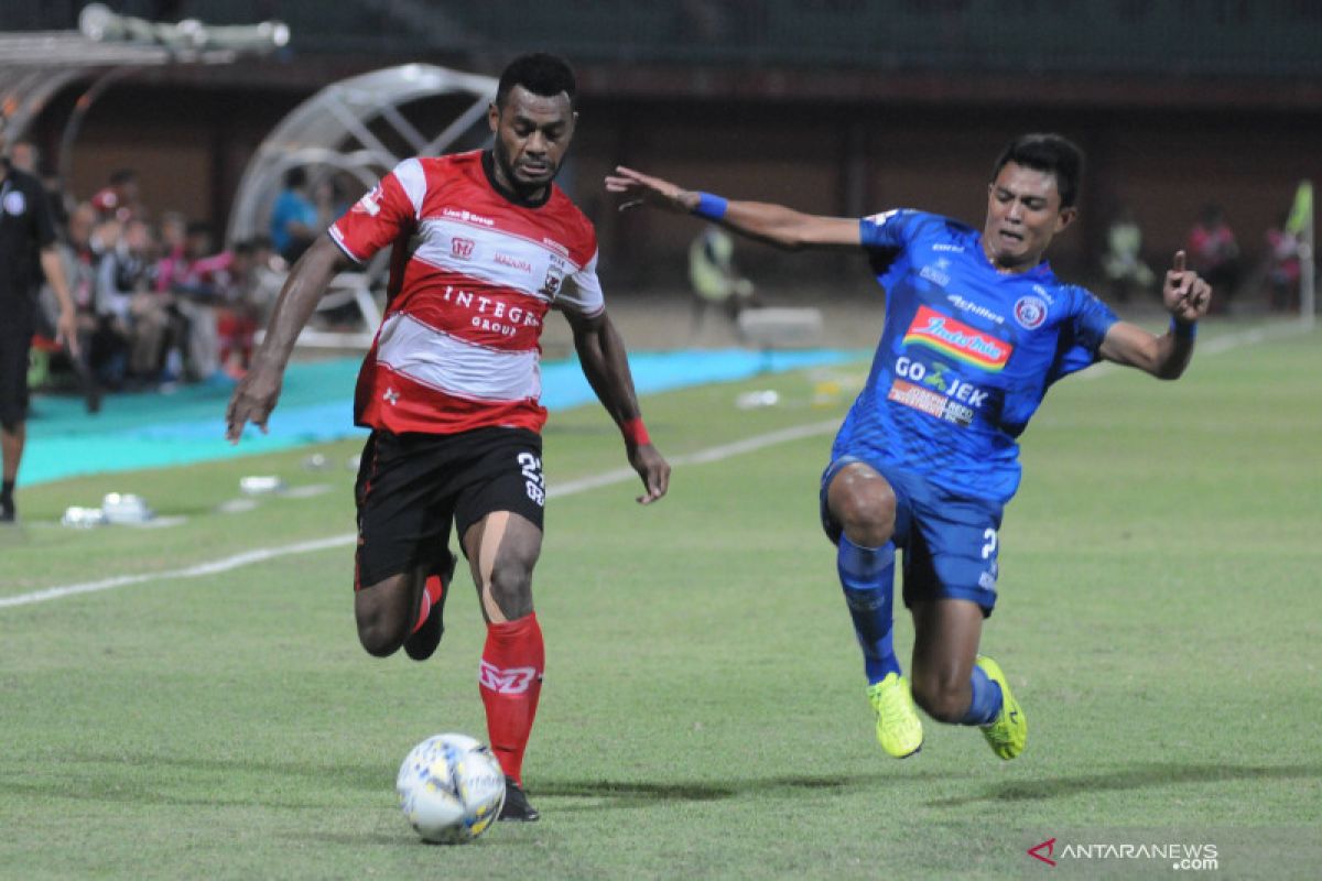 Madura United taklukkan Arema FC 1-0