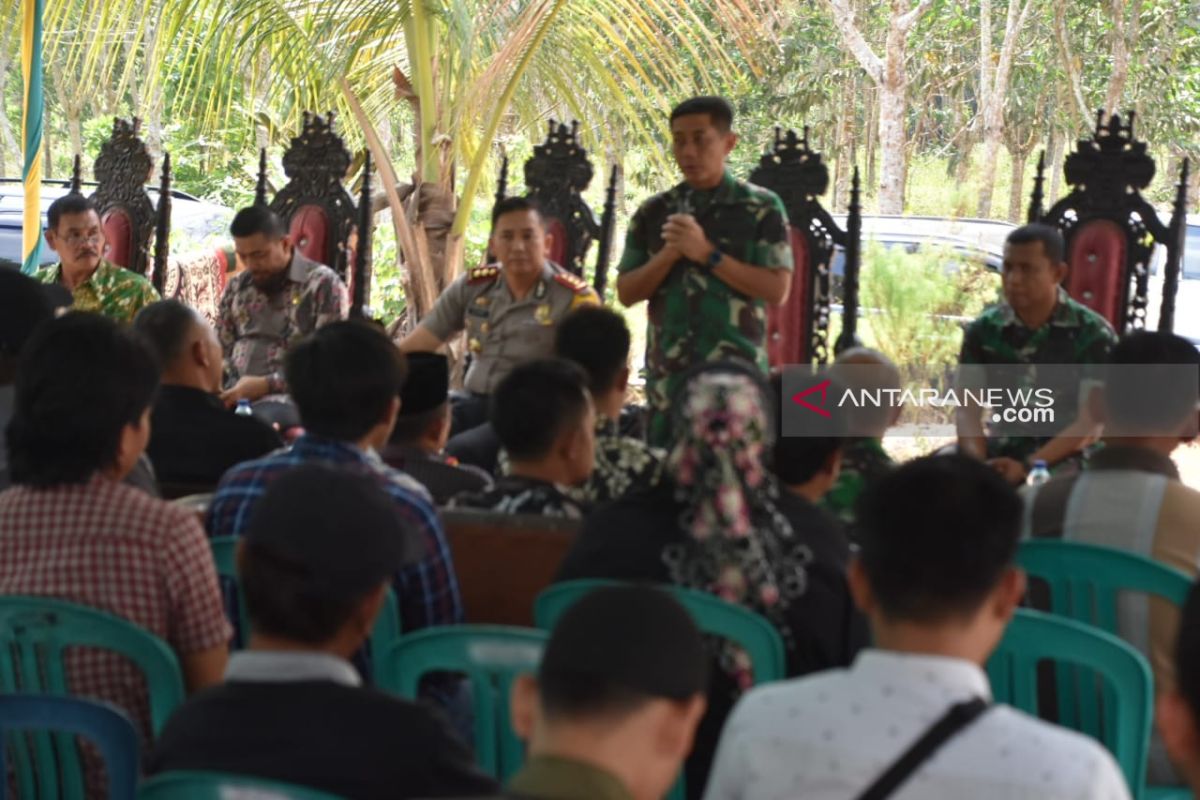 Danrem 044/Garuda Dempo kunjungi keluarga korban bentrok Mesuji