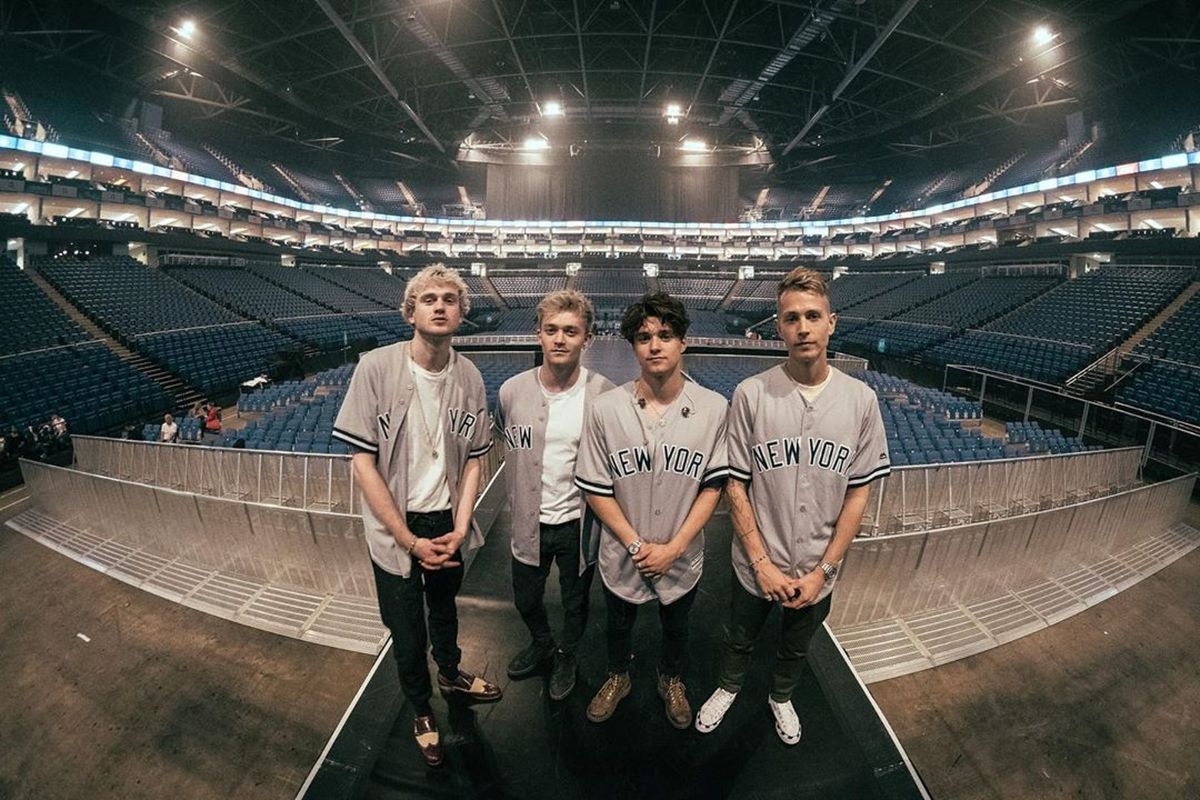 Hari ini, konser LANY dan The Vamps di Jakarta