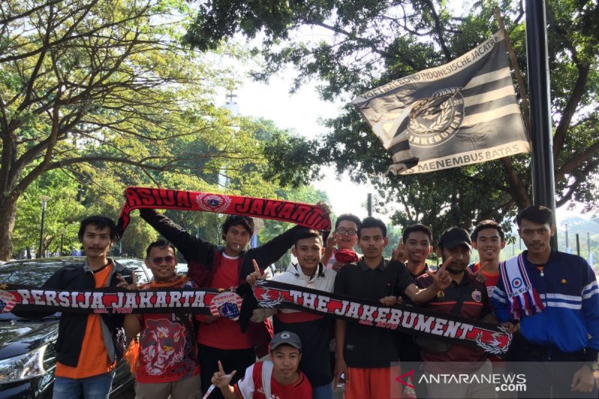 The Jakmania Kebumen tempuh delapan jam untuk dukung Persija