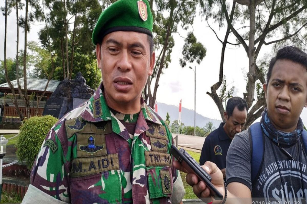 Pangdam Cenderawasih pimpin upacara pemakaman Prada Usman di Wamena