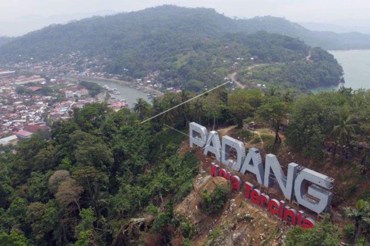 Pemkot Padang mempercantik kawasan wisata terpadu Gunuang Padang