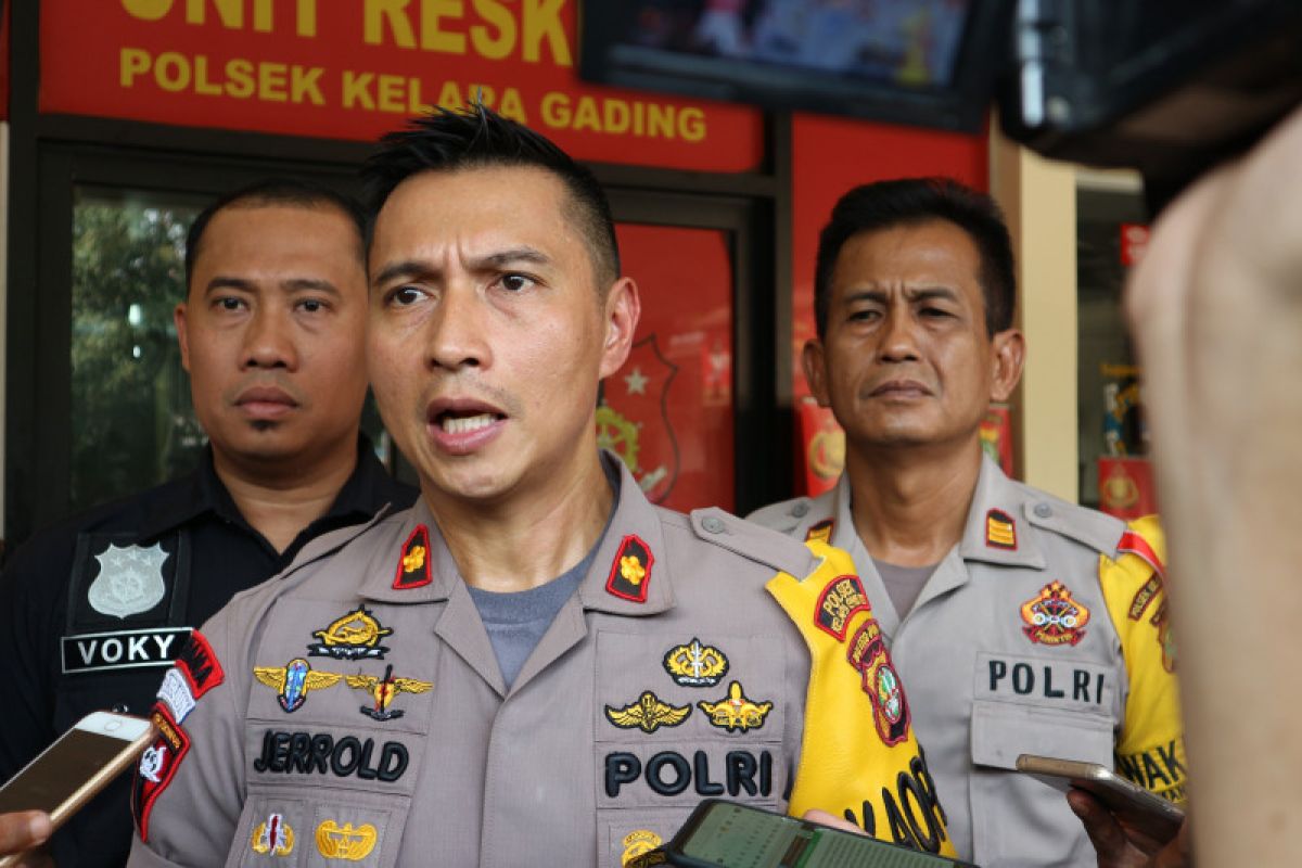 Melawan saat ditangkap, polisi tembak tiga spesialis pembobol  mobil