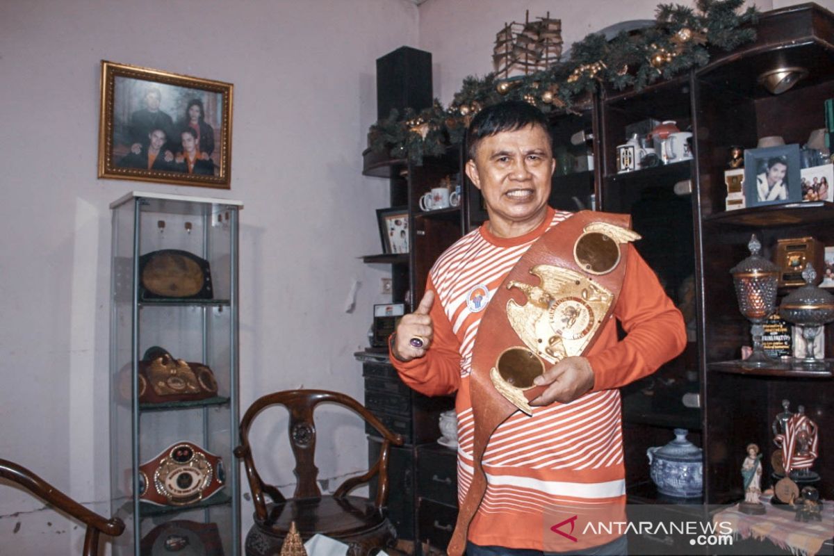 ACT beri penghargaan kepada petinju legendaris Indonesia Ellyas Pical