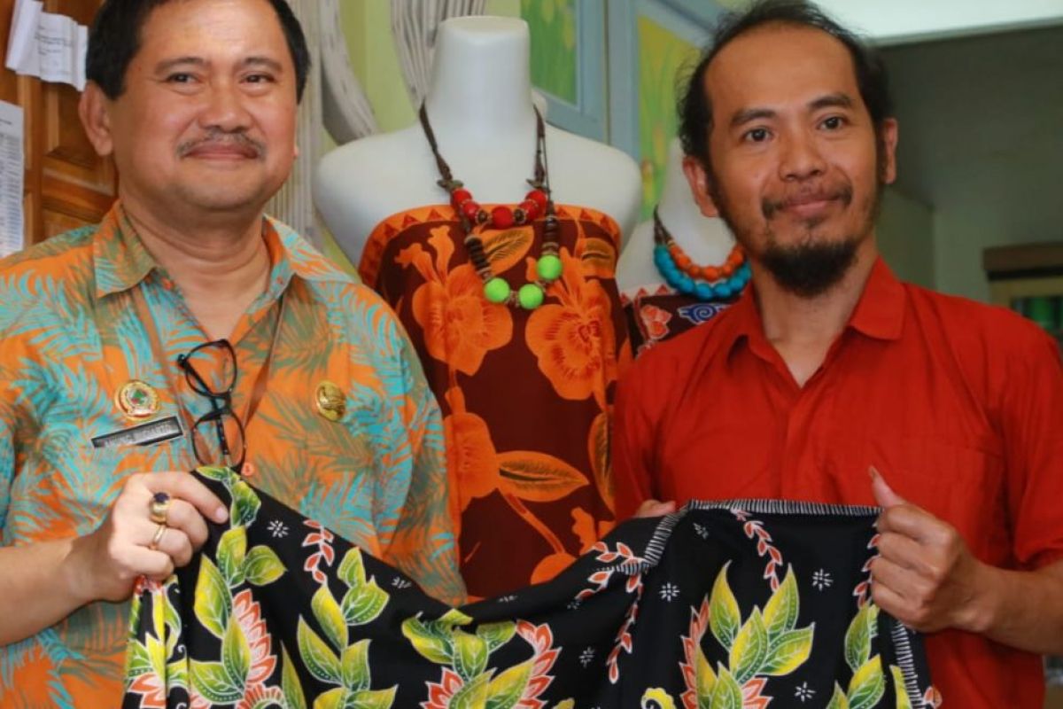 Batik tulis 