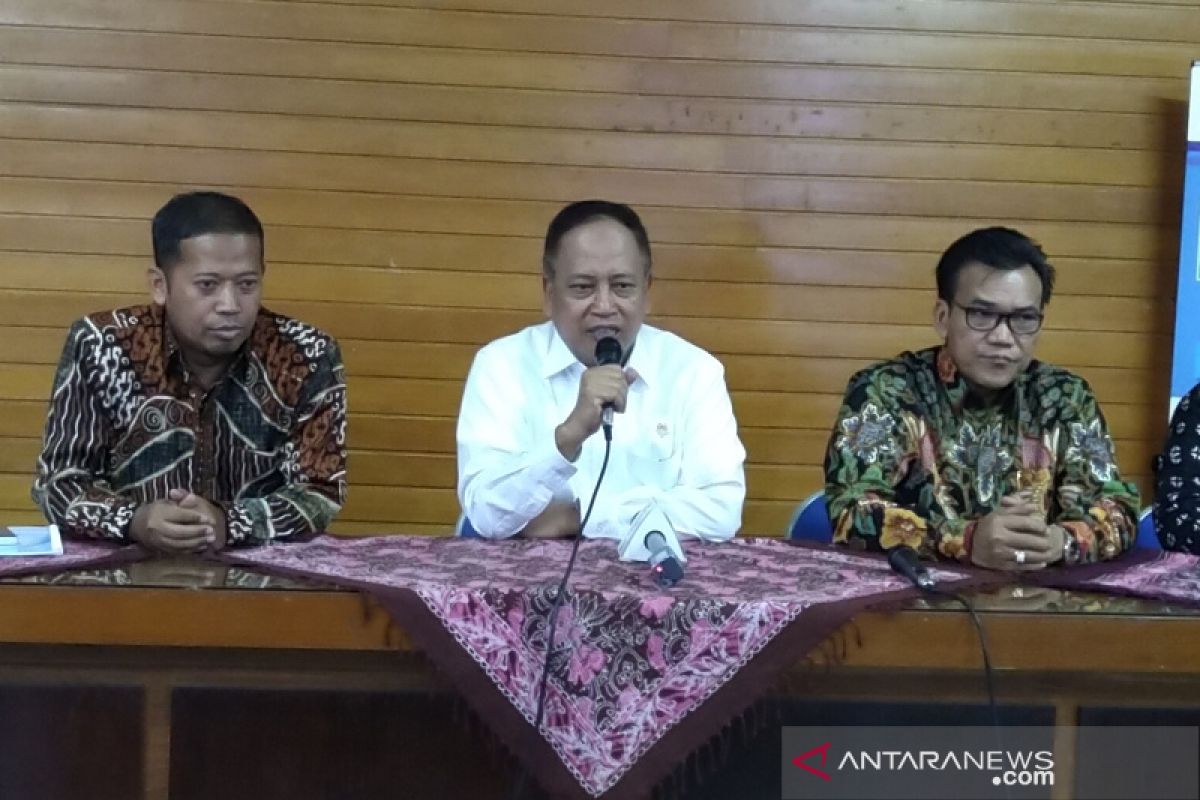 Menristekdikti minta perguruan tinggi hasilkan lulusan berkompetensi