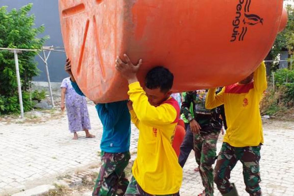 Atasi krisis air bersih Satgas TMMD Tegal siapkan tangki air