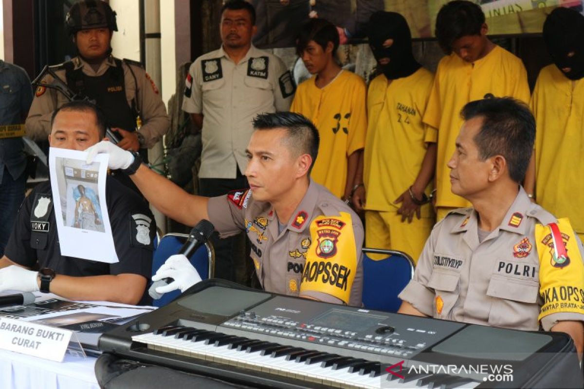 Polsek Kelapa Gading bekuk empat pelaku pencurian dengan kekerasan