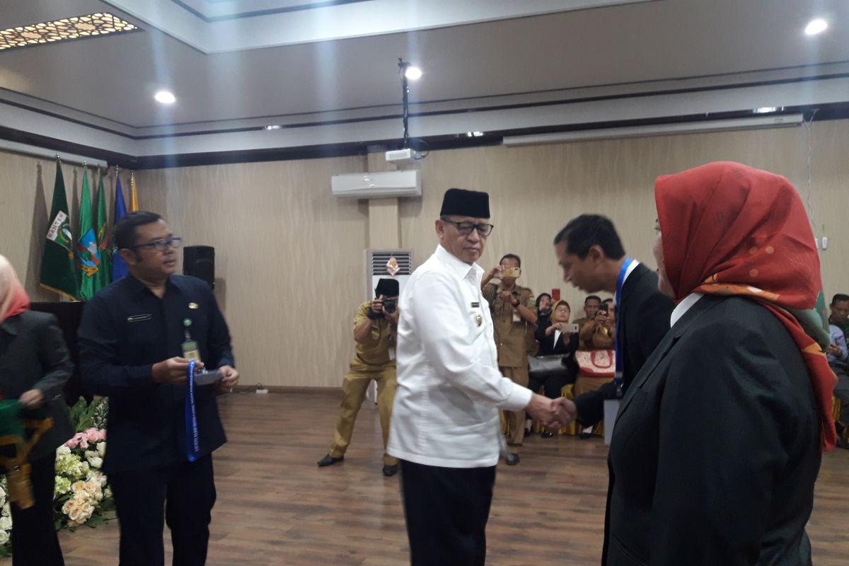 Banten governor protests decision to downgrade 21 hospitals