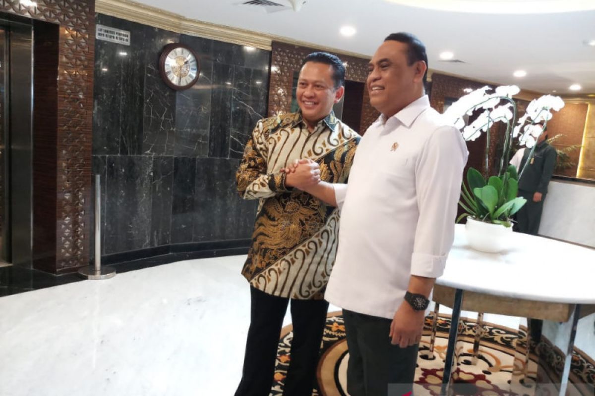 DPR dukung pemerintah wujudkan birokrasi efisien dan efektif