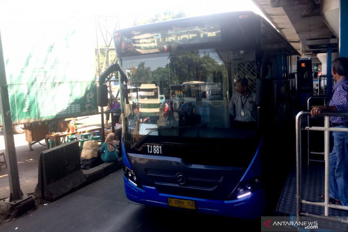 Transjakarta rute Kp Melayu-Puri Beta beroperasi sampai 22.00 WIB