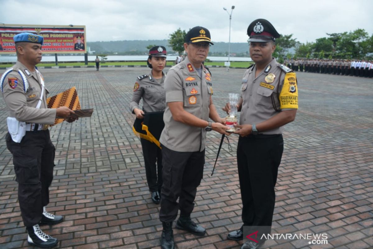 Bripka Sarhelawan  masuk kategori bhabinkamtibmas terbaik nasional