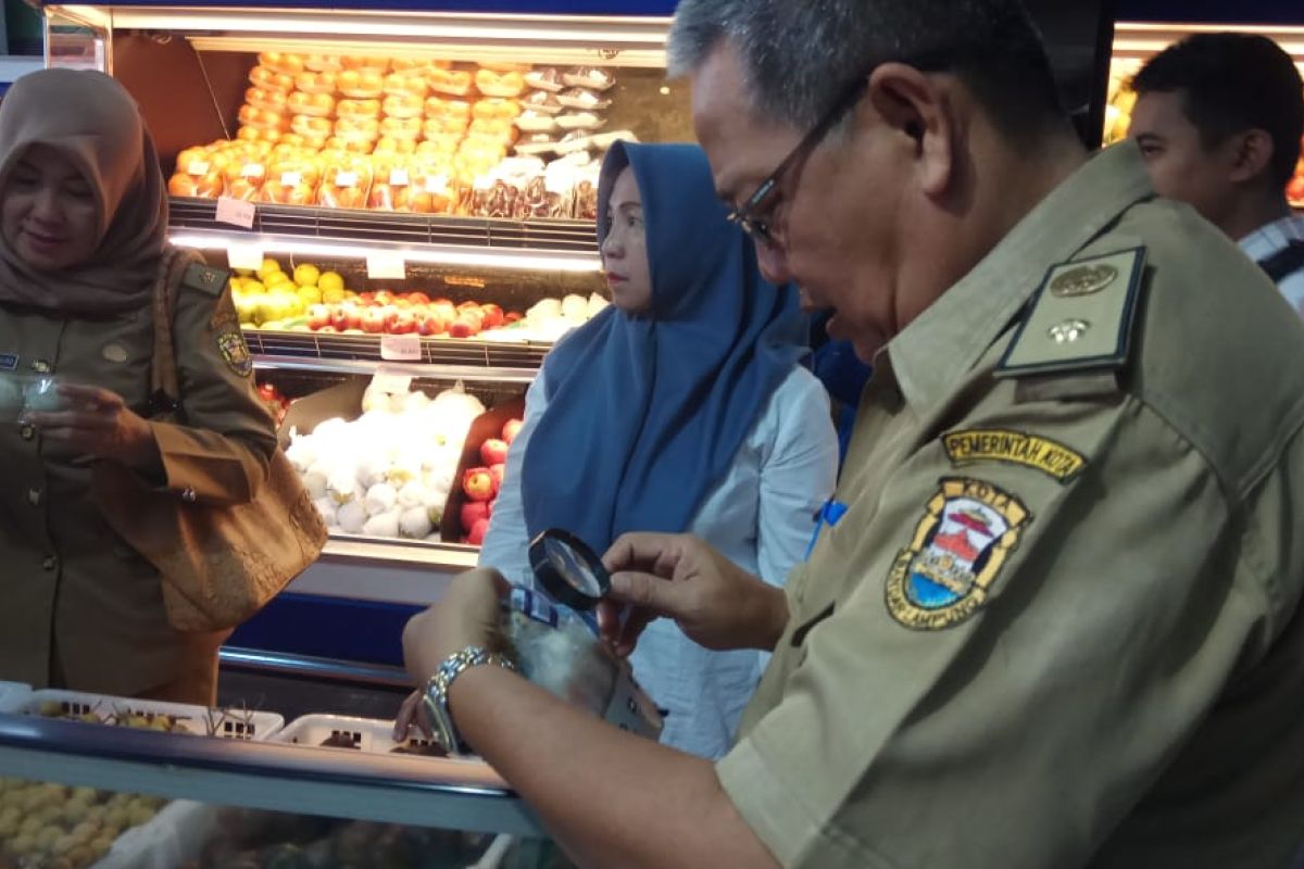 Satgas gabungan Pangan Kota Bandarlampung lakukan sidak makanan