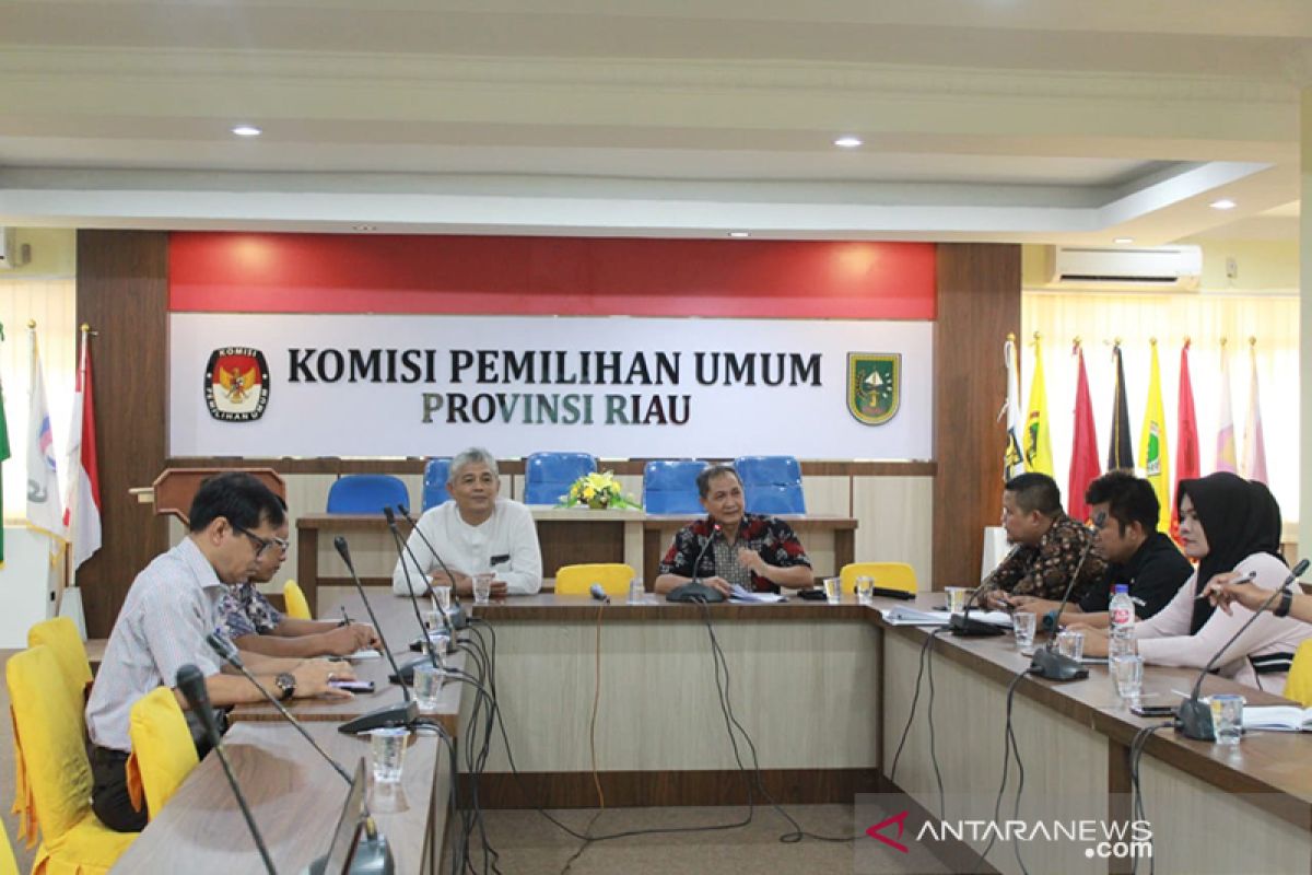 KPU di Riau samakan persepsi menjelang sidang perselisihan hasil Pemilu di MK