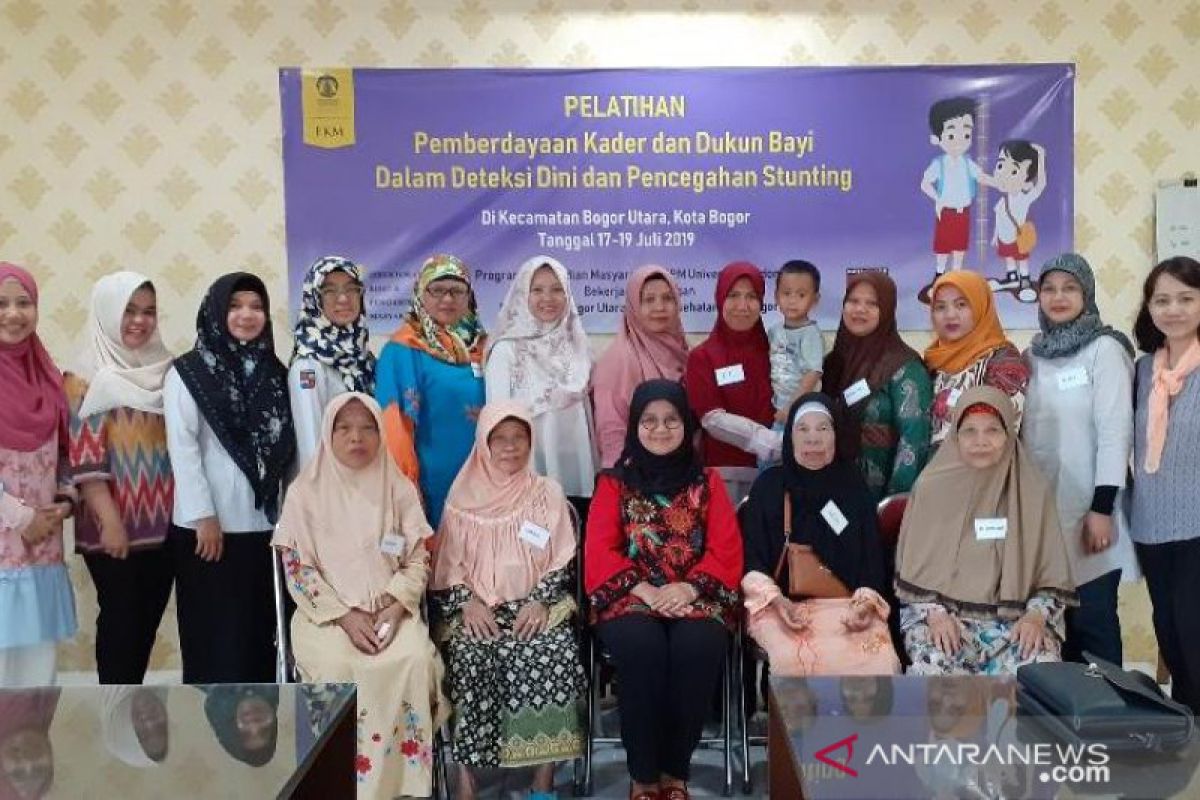 FKM UI berdayakan dukun bayi untuk deteksi dini dan cegah kekerdilan anak