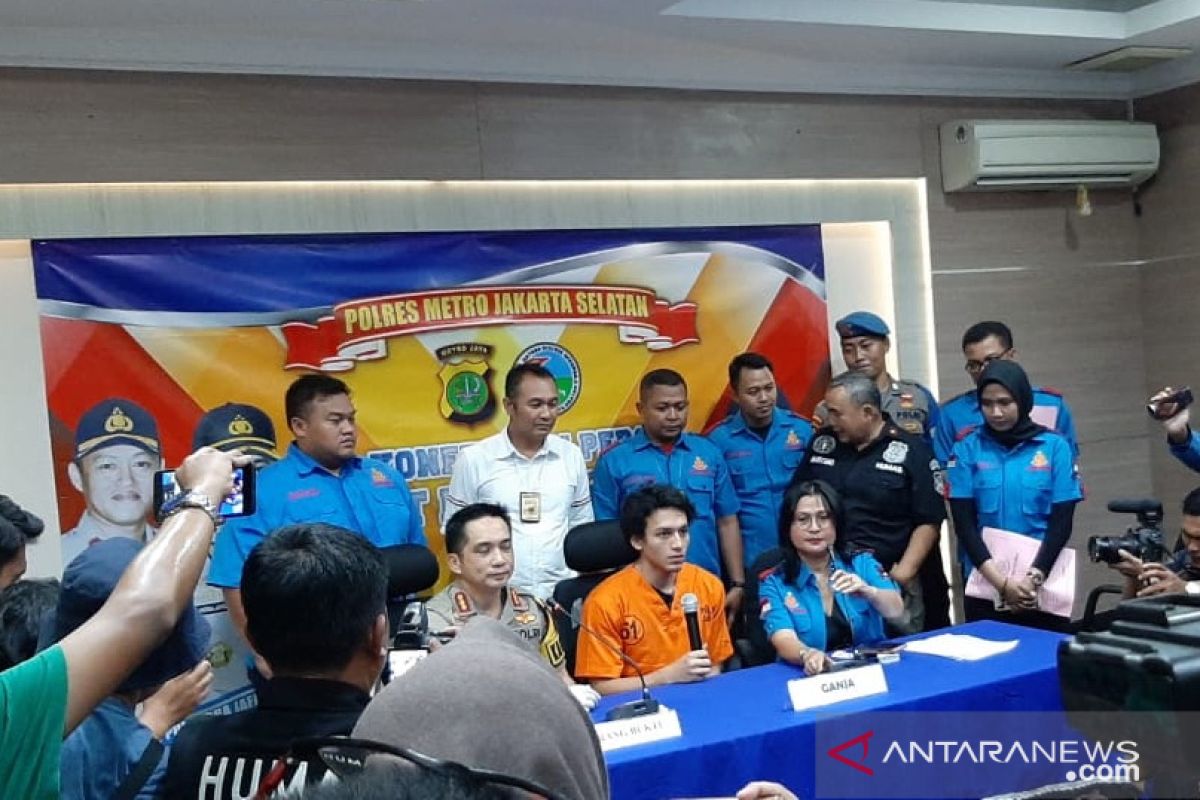 Artis di tengah pusaran narkoba