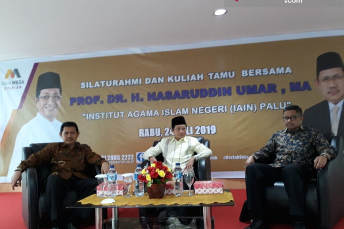 Komisaris Bank Mega Syariah bicara bank syariah di IAIN Palu