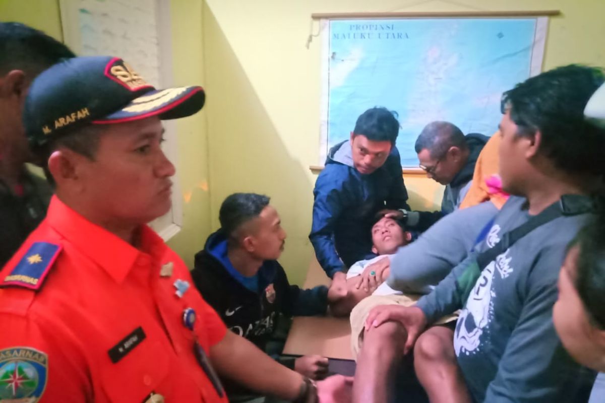 Basarnas rescues 16 MV crew members