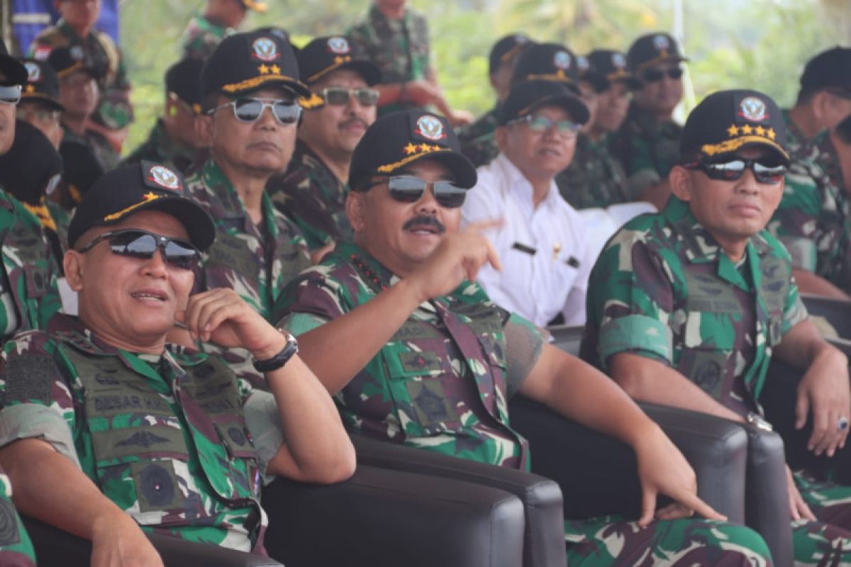 Panglima TNI tinjau latihan puncak Angkasa Yudha di Lumajang
