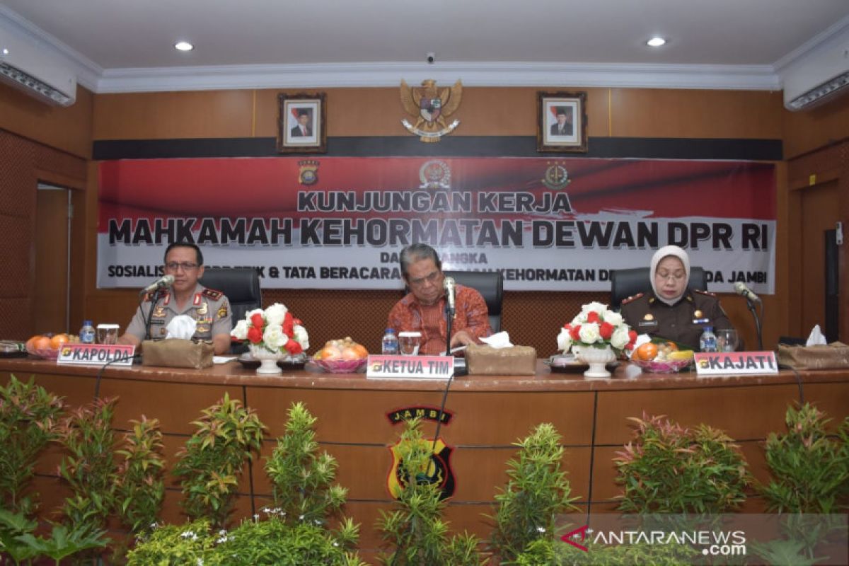 Kapolda Jambi terima kunjungan DPR RI terkait sosialisasi kode etik MKD