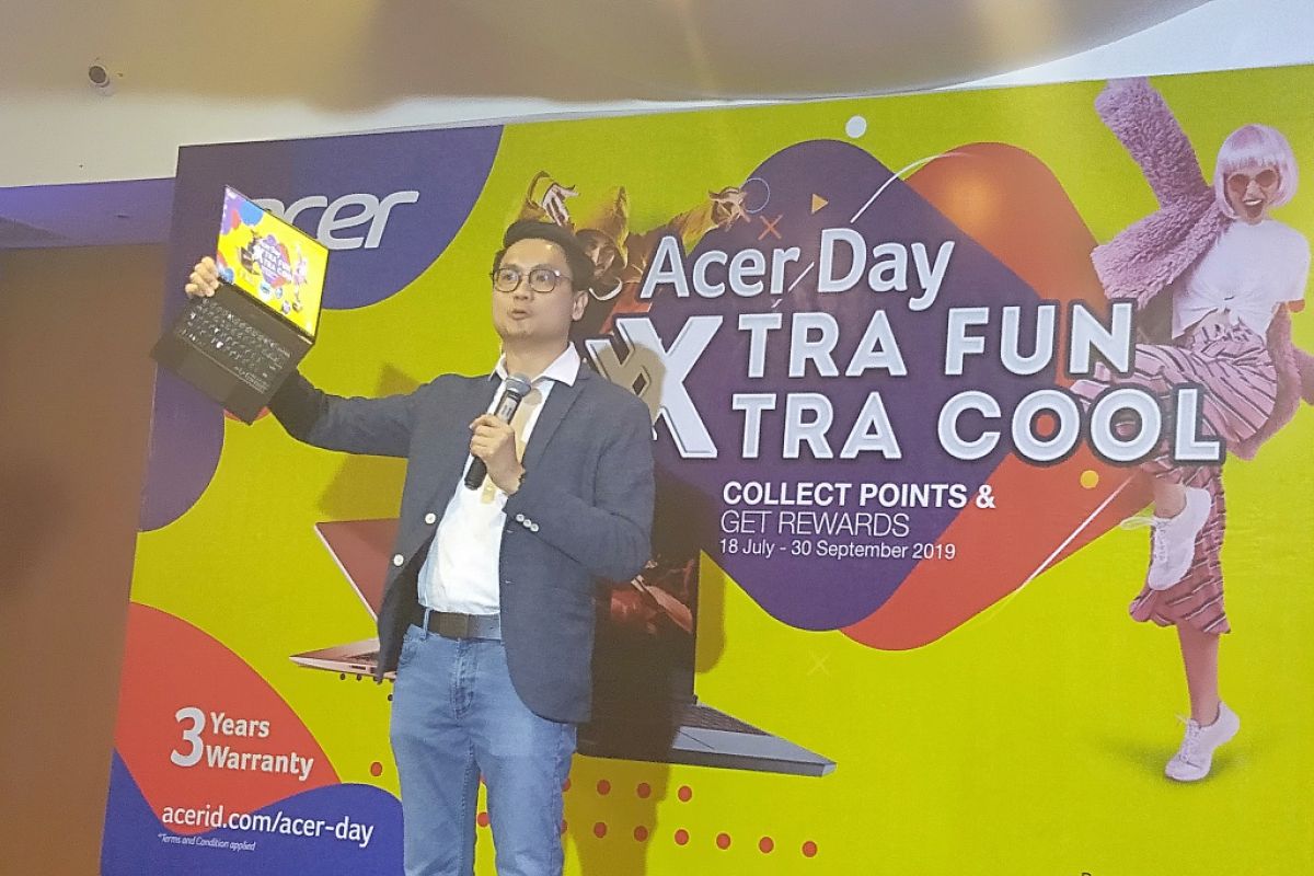 Acer perkenalkan laptop teringan di  pasar Banjarmasin