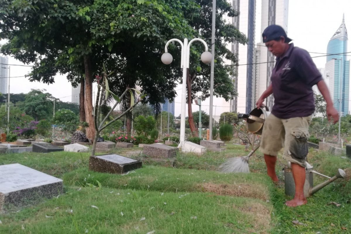 Di 16 TPU Jakarta ini tak boleh bikin petak makam baru