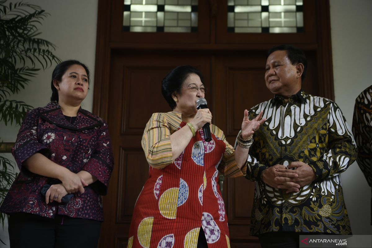 Jokowi does not join Prabowo-Megawati's meeting: PDIP