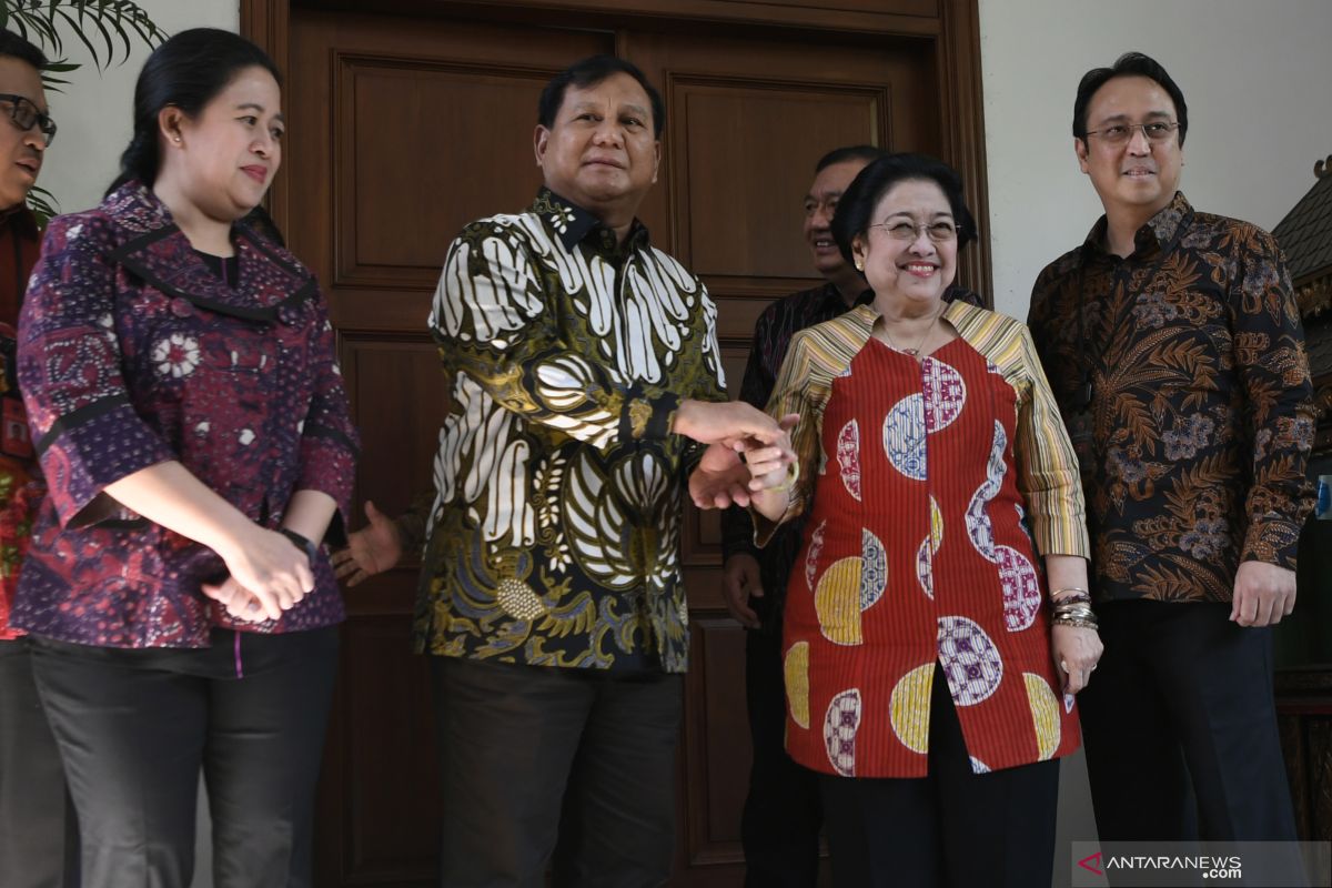 Pertemuan Prabowo-Megawati bisa saja untuk lobi Ketua MPR