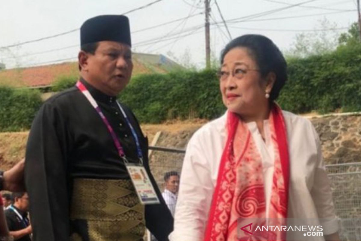 Kemarin, Megawati-Prabowo akan bertemu hingga perlindungan data warga