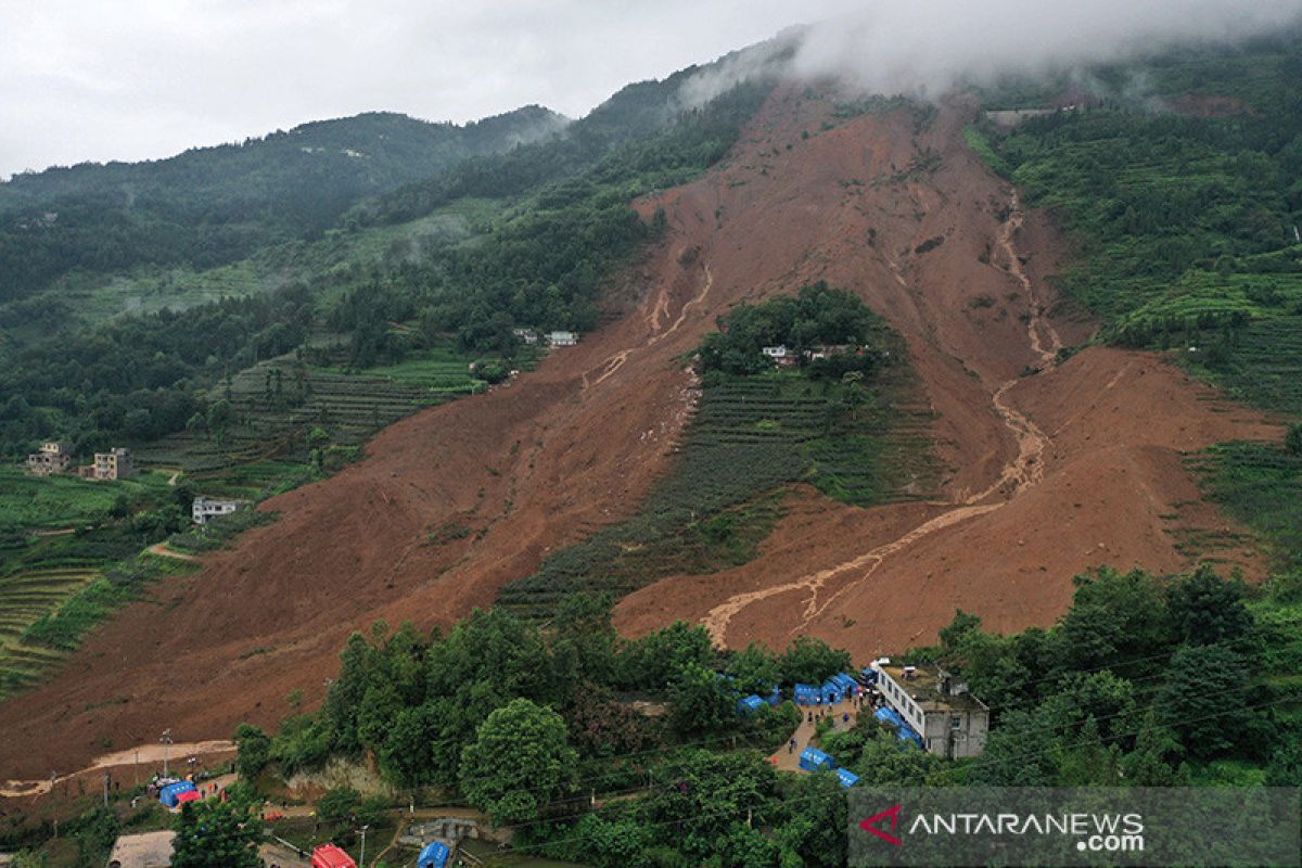 Longsor di Guangxi China tewaskan 7 warga sedangkan banjir di Hunan telan 10 nyawa