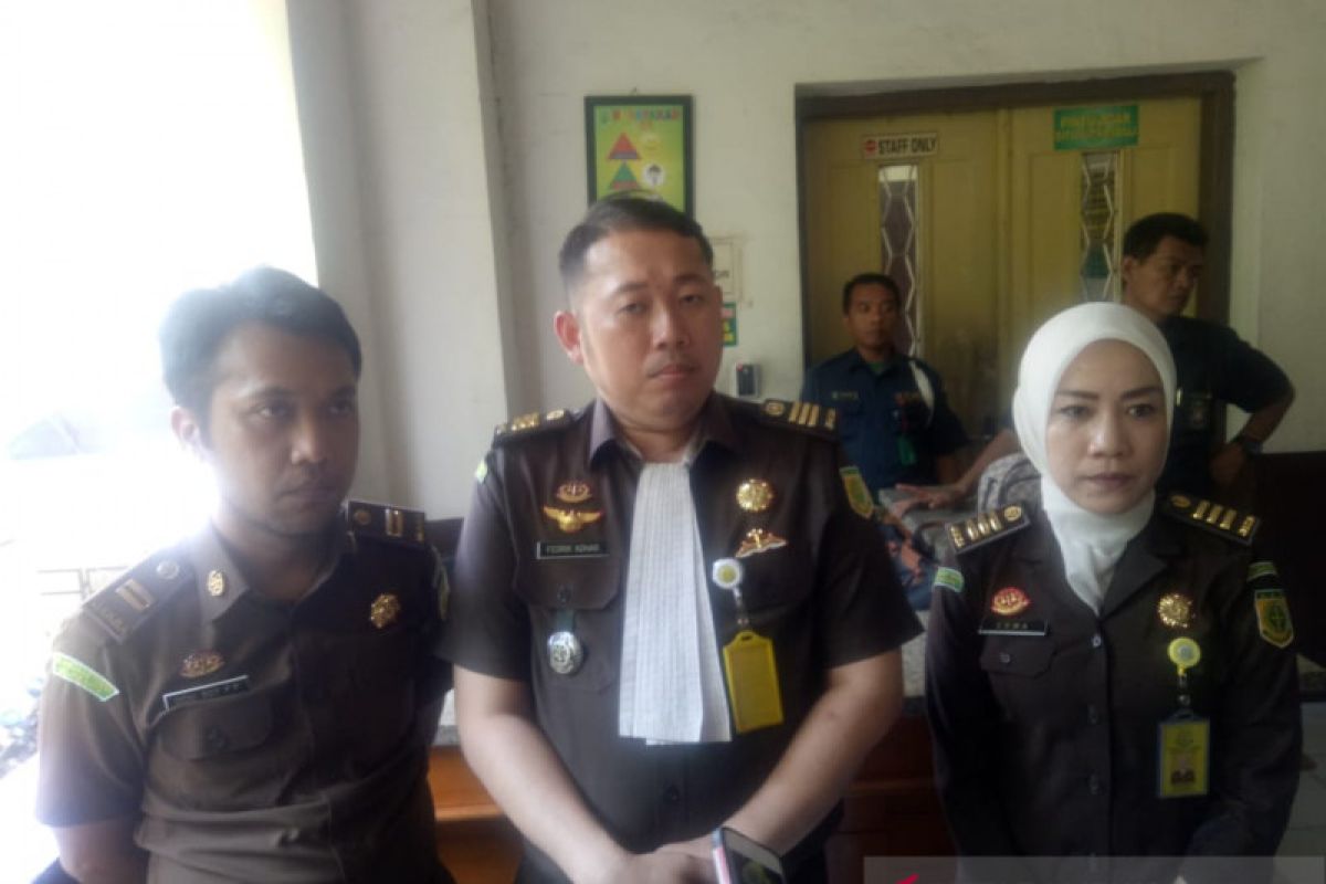 Jaksa Fedrik Adhar dimakamkan di TPU Jombang