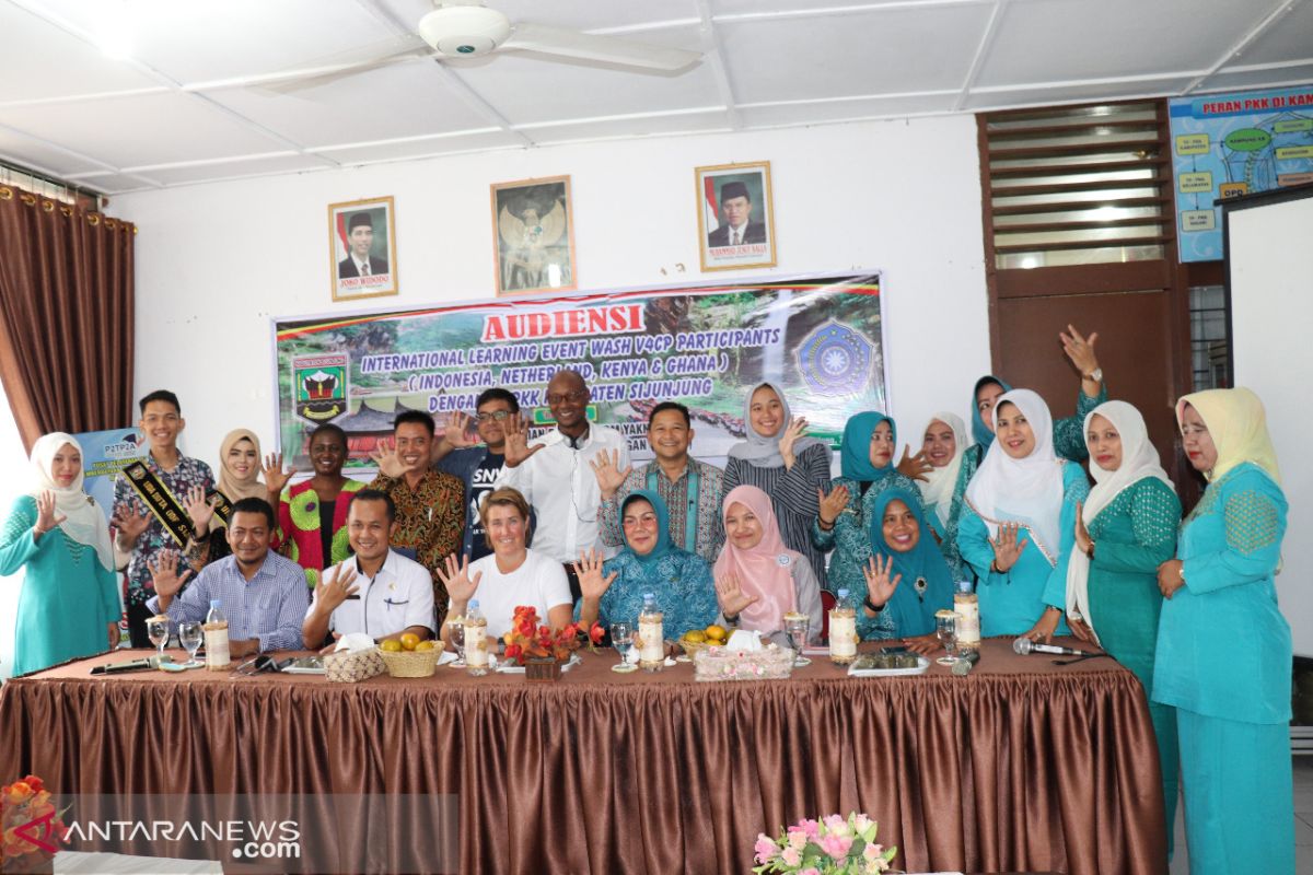 SNV Indonesia jadi tuan rumah "International Wash Learning Event" bertempat di Sijunjung