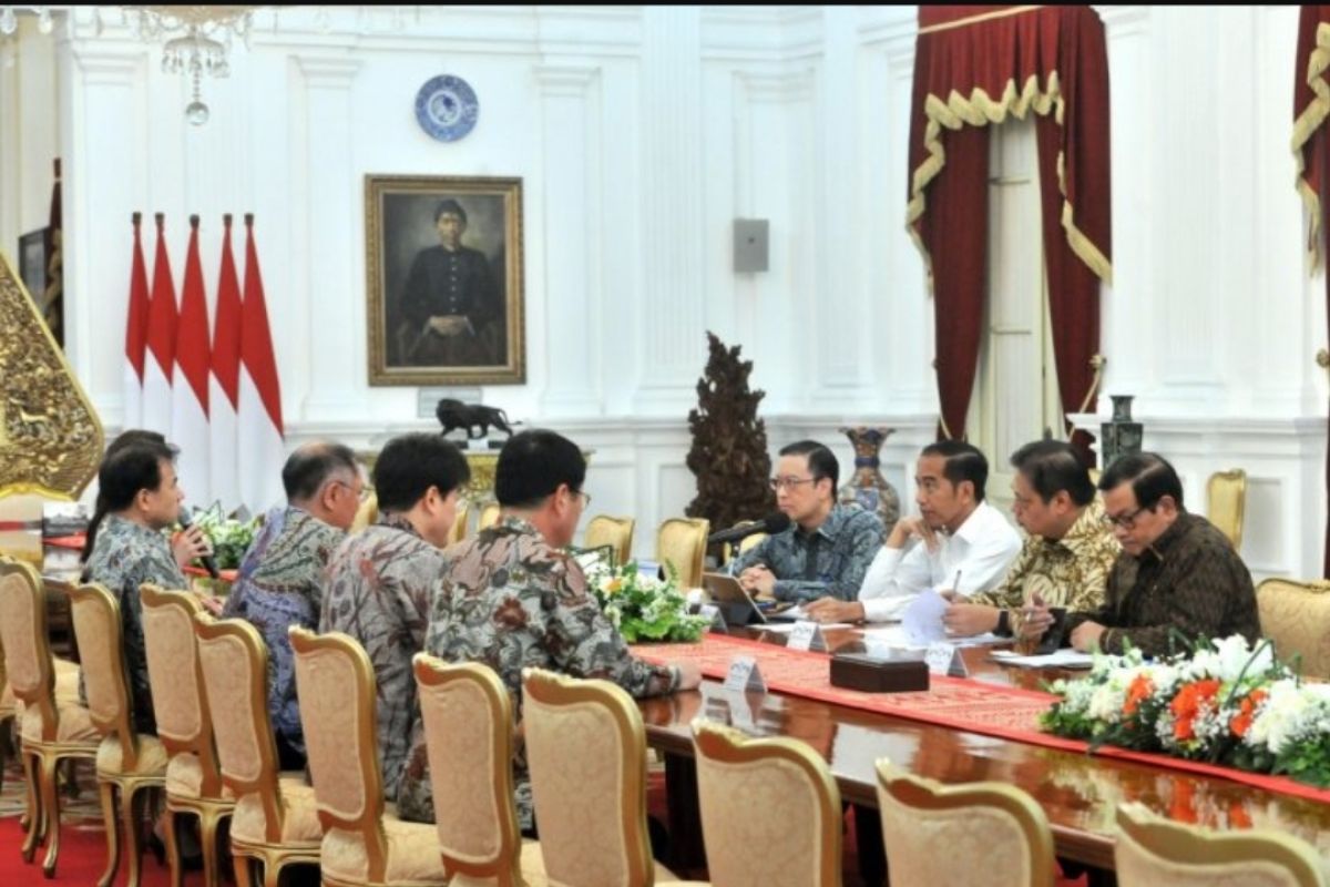 Presiden Jokowi didampingi Menperin bahas Investasi Hyundai di Indonesia