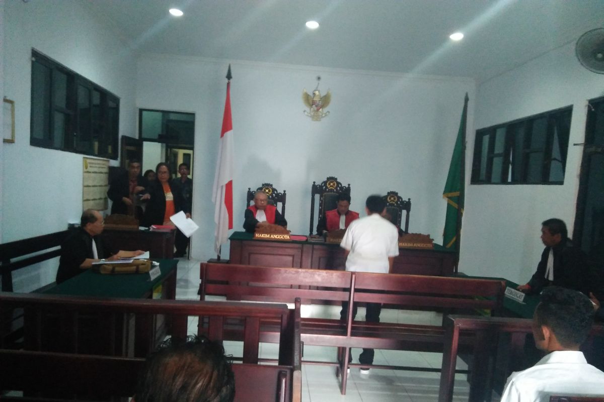 Syaiful divonis  1,3 tahun penjara karena angkut kayu ilegal