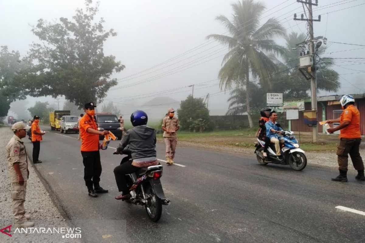 Pemkab Kapuas Hulu bagikan ratusan ribu masker gratis