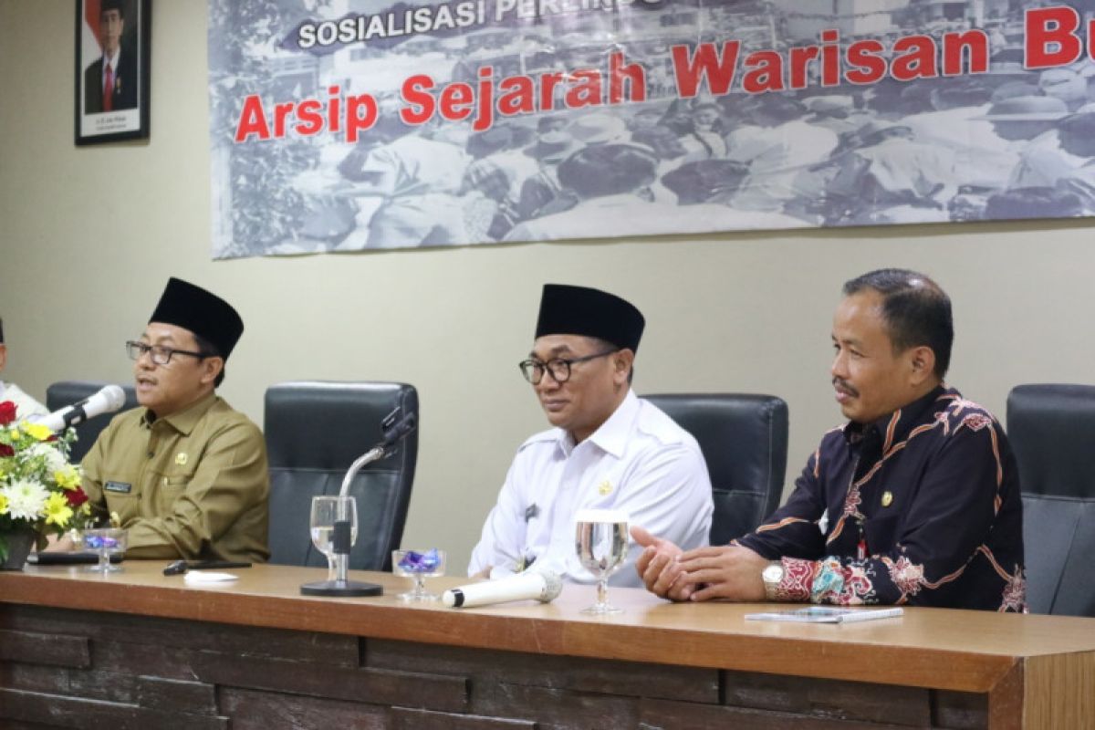 Perpustakaan Kota Malang data ulang arsip sejarah demi kota heritage