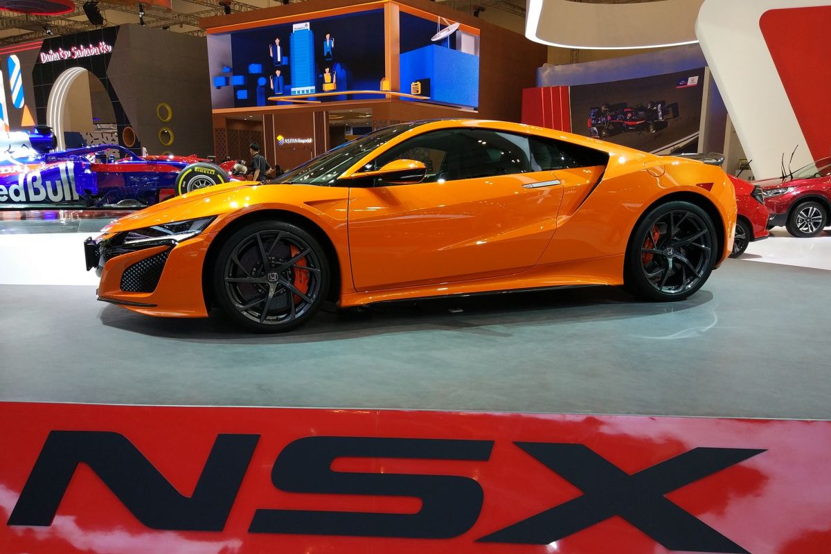 Honda segera akhiri produksi mobil sport mewah NSX