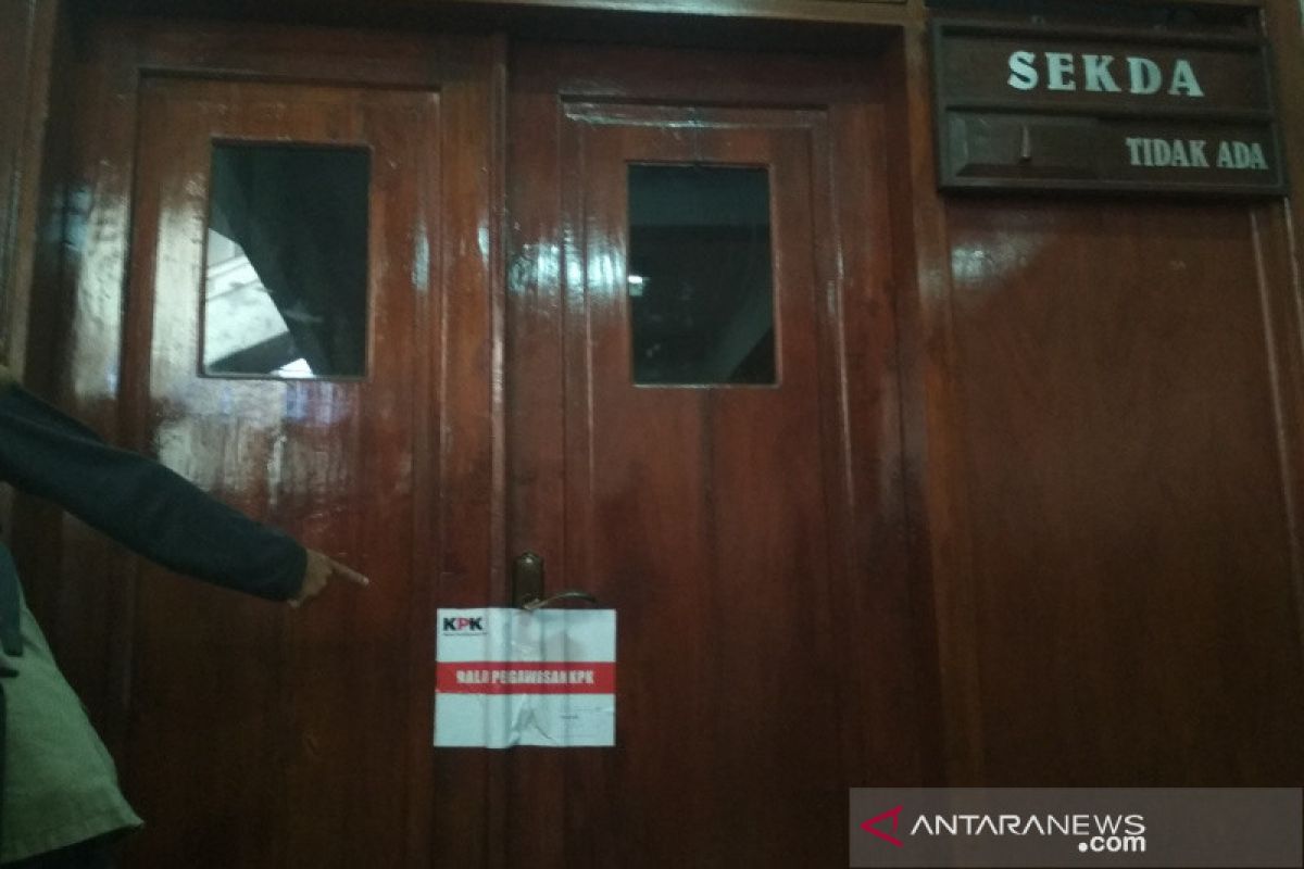 KPK segel ruangan kerja Sekda dan staf Bupati Kudus