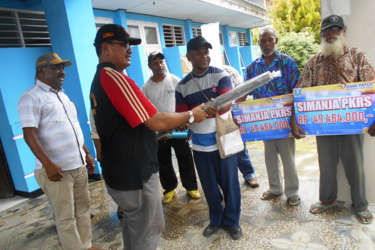 Kementerian PUPR bantu dana renovasi 102 rumah warga Biak Numfor