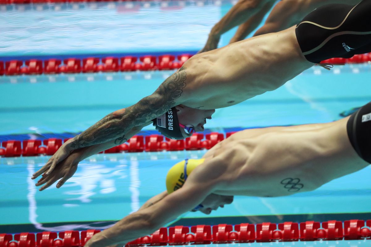 Perenang Dressel, Ladecky boyong medali emas untuk AS