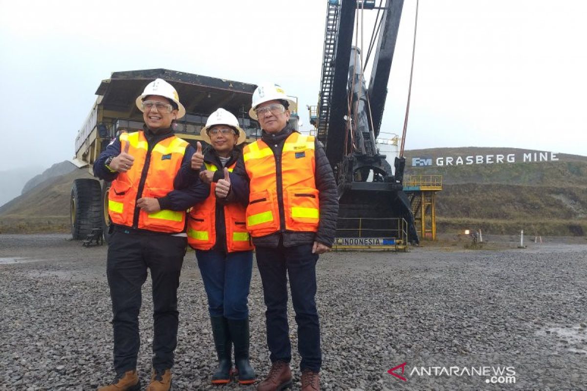 Menteri Rini perdana kunjungi Garsberg Freeport setelah dikuasai RI