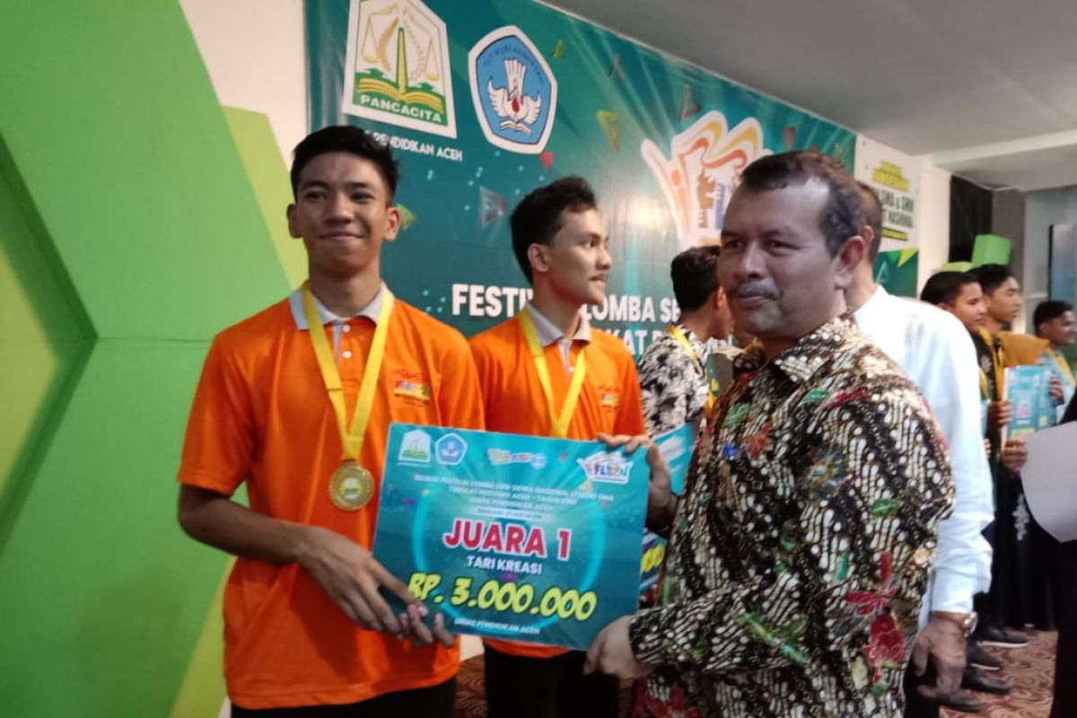 Banda Aceh Juara Umum FLS2N SMA  Provinsi Aceh 2019