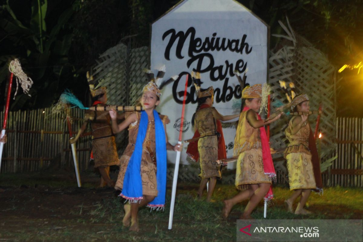 Ritual Mesiwah Pare Gumboh bukti masih kuatnya budaya gotong royong