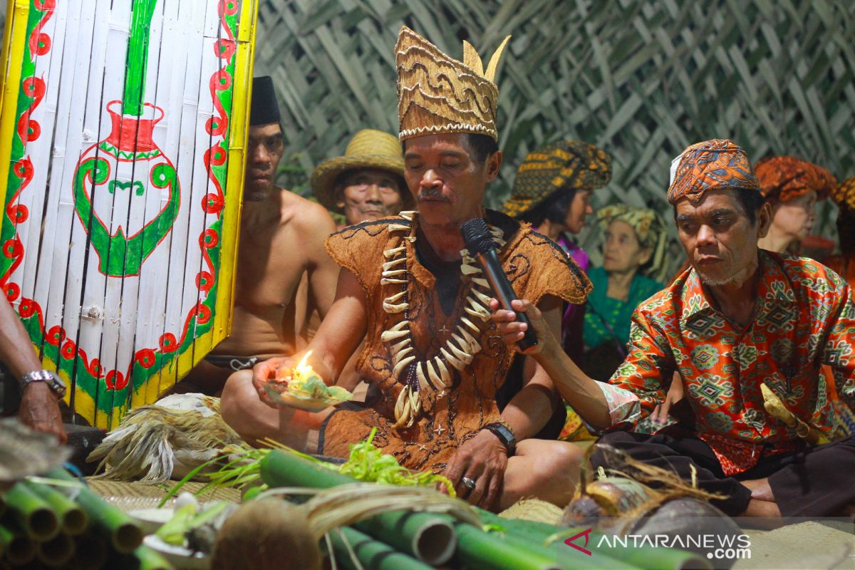 Tiga negara bahas hak masyarakat adat di  Borneo