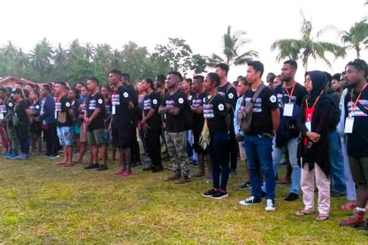 105 mahasiswa Fekon Uncen KKN di enam kampung Distrik Warsa Biak Numfor