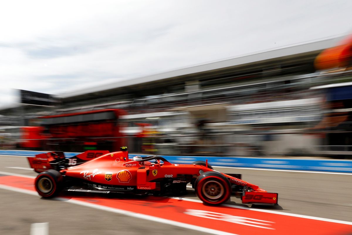 Ferrari tercepat di seluruh sesi latihan  GP Jerman