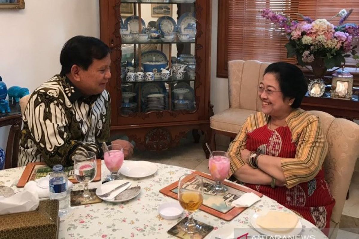 Permintaan Prabowo kepada Megawati sesaat sebelum pemilihan ketua MPR