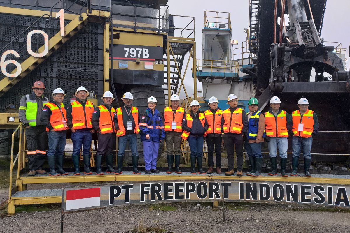 Rini minta Freeport terus tingkatkan kontribusi ke masyarakat Papua