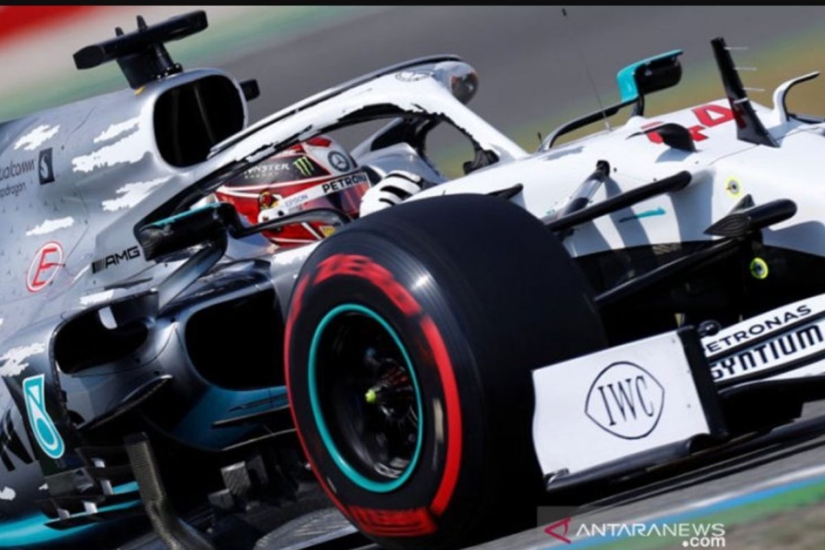 Lewis Hamilton raih pole position GP Jerman